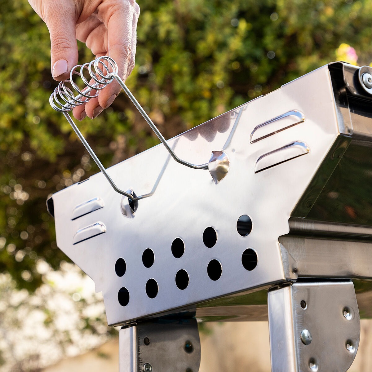 Portable Foldable Charcoal BBQ Grill – Stainless Steel Outdoor Barbecue with Large Cooking Surface