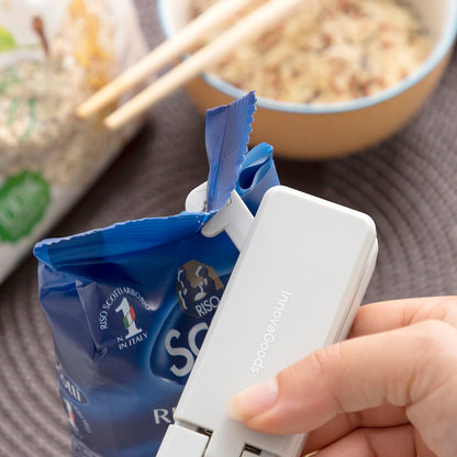Rechargeable Electric Bag Sealer – Portable Heat Sealing Machine with Cutter for Food Storage