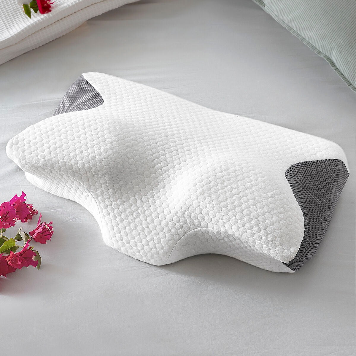 Oreiller cervical – Contours ergonomiques | Mousse à mémoire de forme pour le soutien cervical