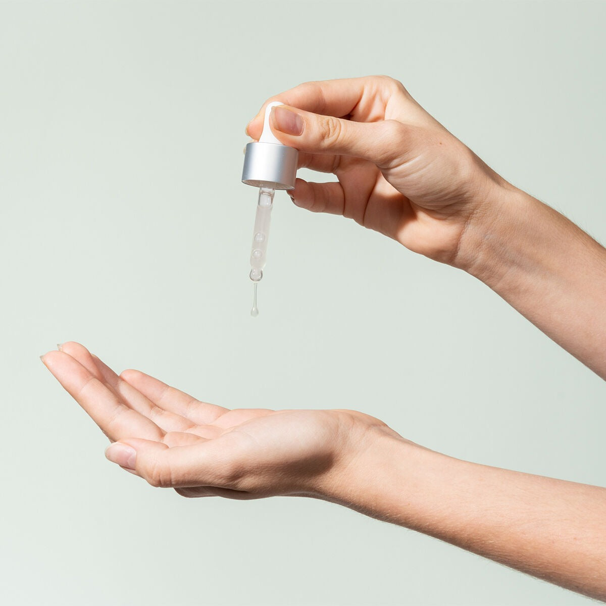CBD-Gesichtsserum mit Niacinamid & Hafer – Zenboost Gesichtsserum 30ml