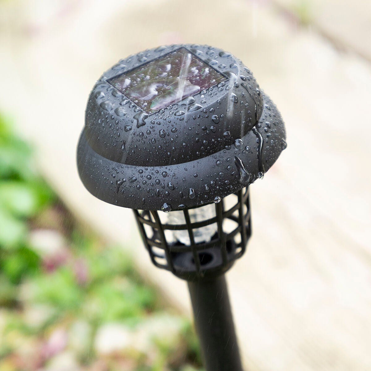 Solar-Powered LED Insect & Mosquito Killer Garden Light – Automatic Outdoor Bug Zapper