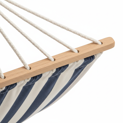 Wood and rope detail
